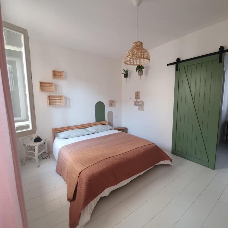 Malpensa - Independent Double Room & Bathroom Castano Primo Kültér fotó